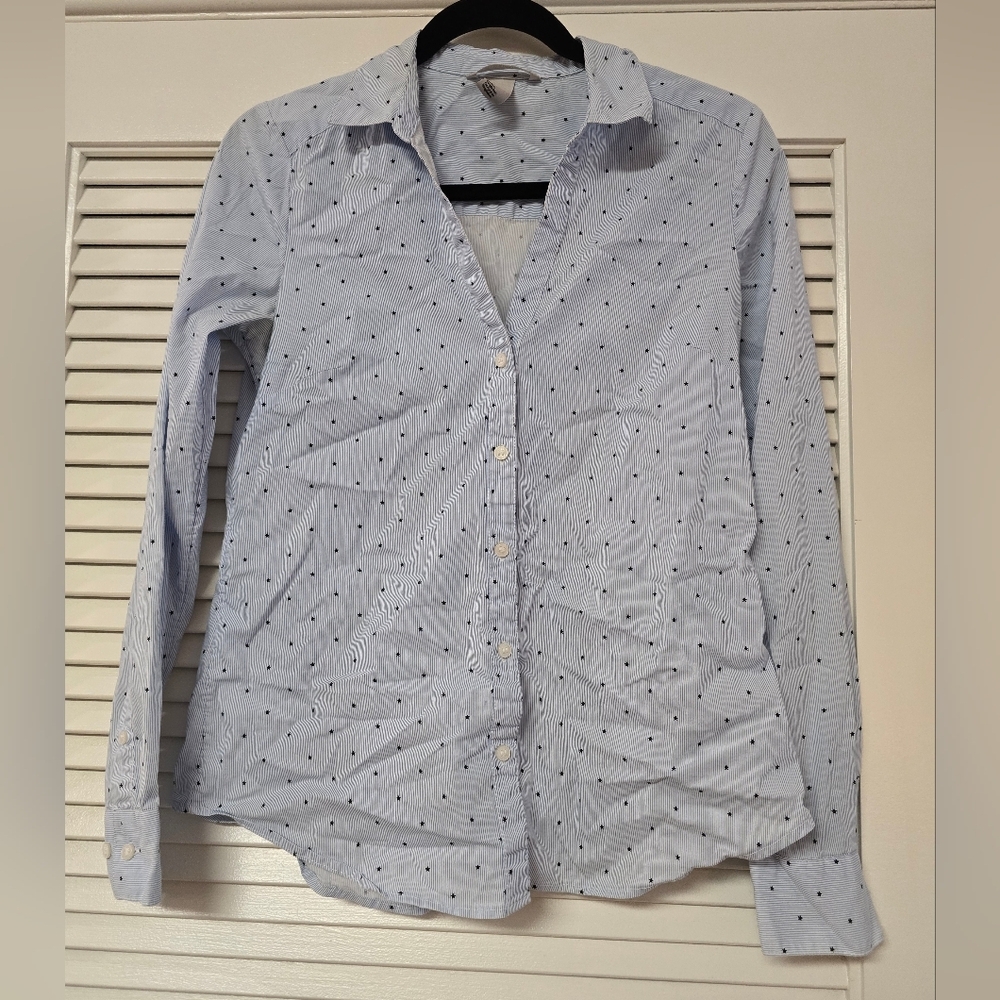 H&M - Star & Pinstripe Pattern Business Casual Office Lightweight Button Top